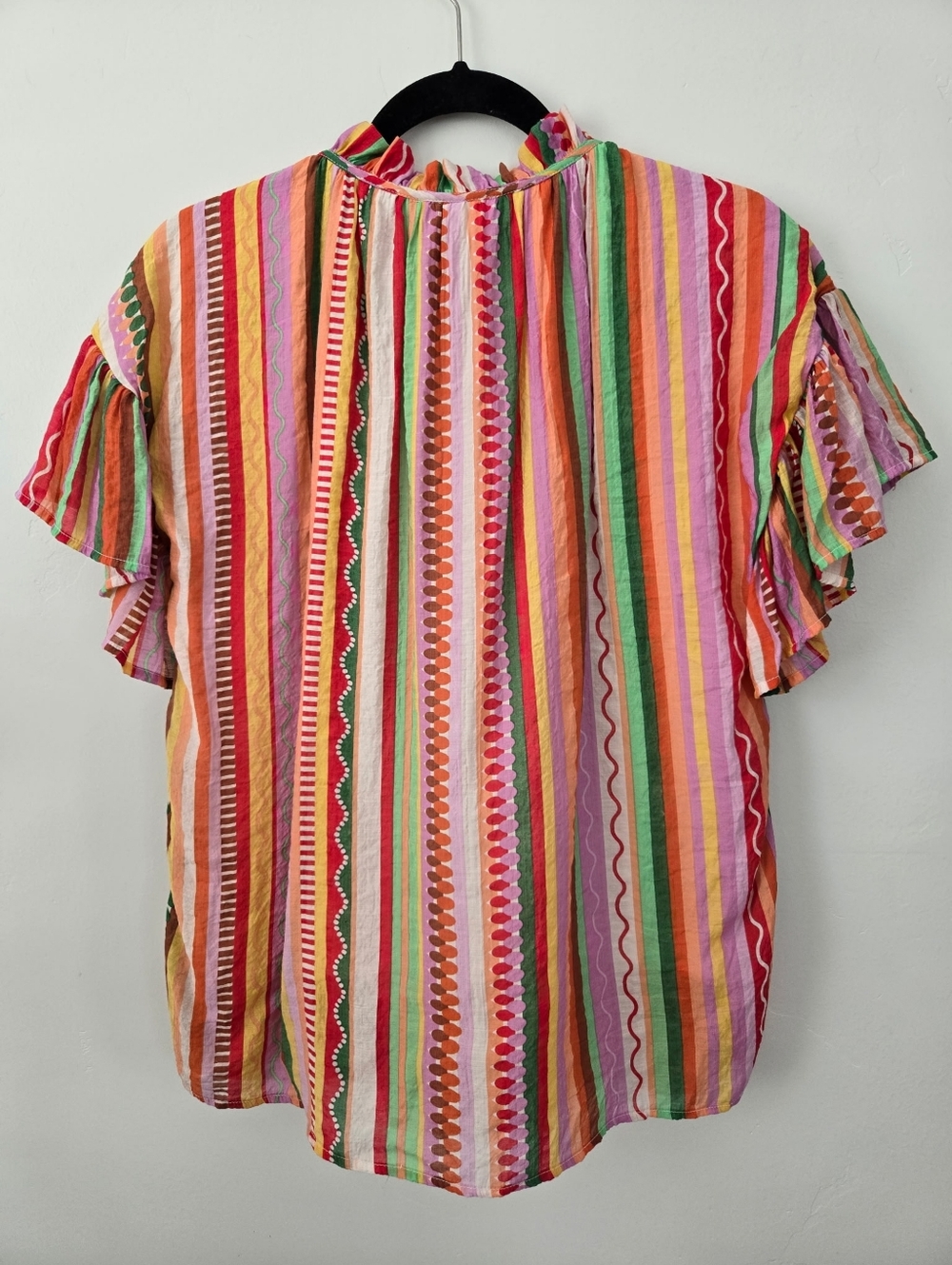 Entro Bohemian Maximalist Coral Combo Frill Tie Neck Ruffle Sleeve Top. Medium. - Picture 3 of 10